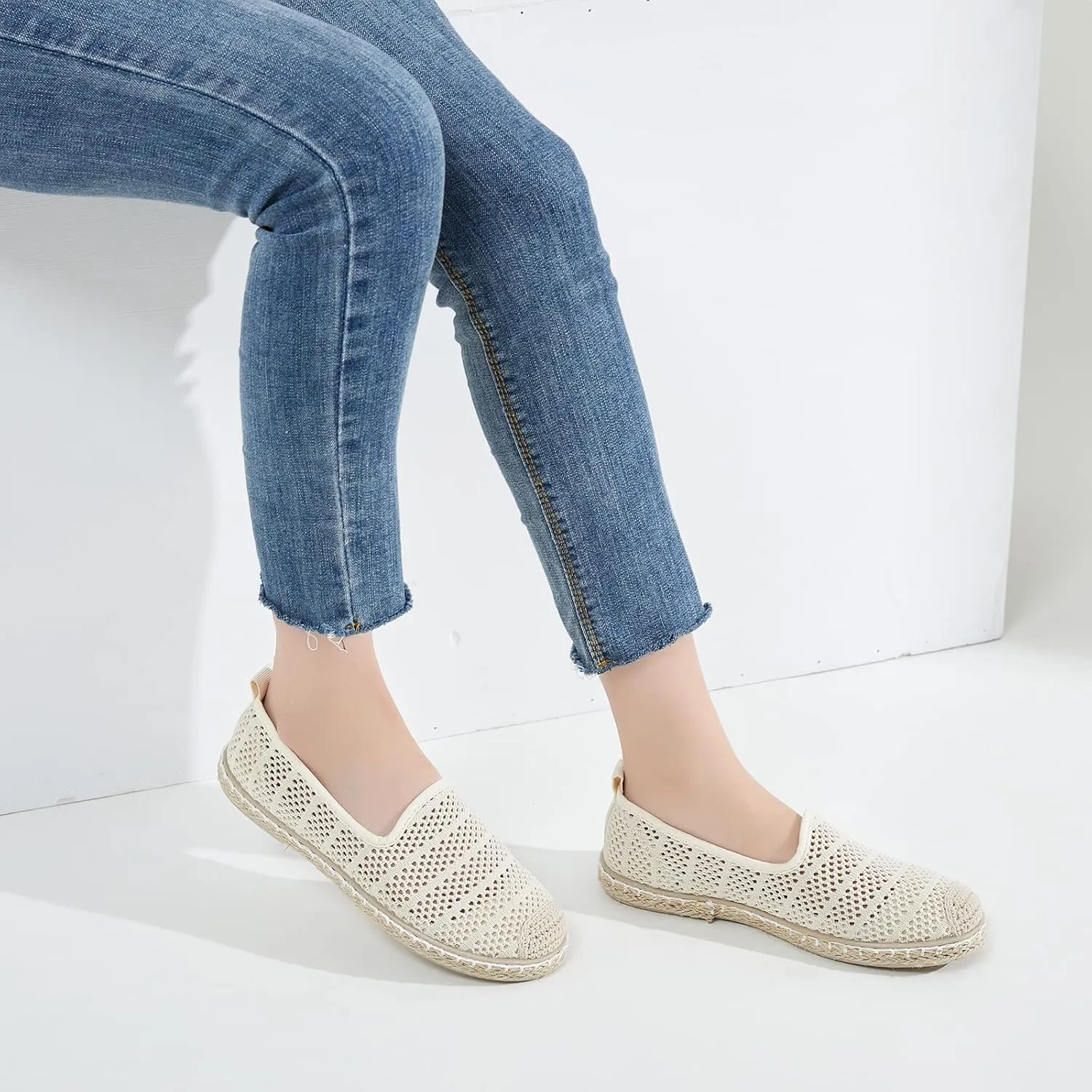 BABUDOG Women's Breathable Mesh Flats Shoes, Soft Loafers Flats, White Slip on Shoes Loafer