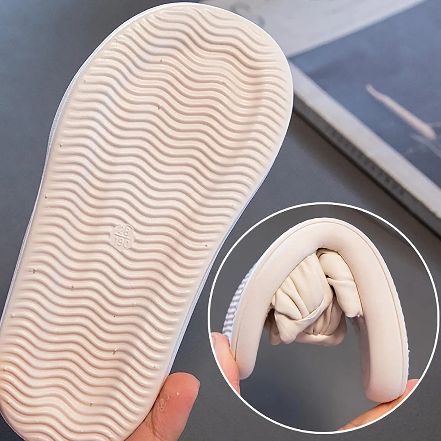 Beach Slippers Summer Sliders Sandals Open Toe Soft Slippers Bathroom Pool Shower Anti-Slip Shoes Flip Flops