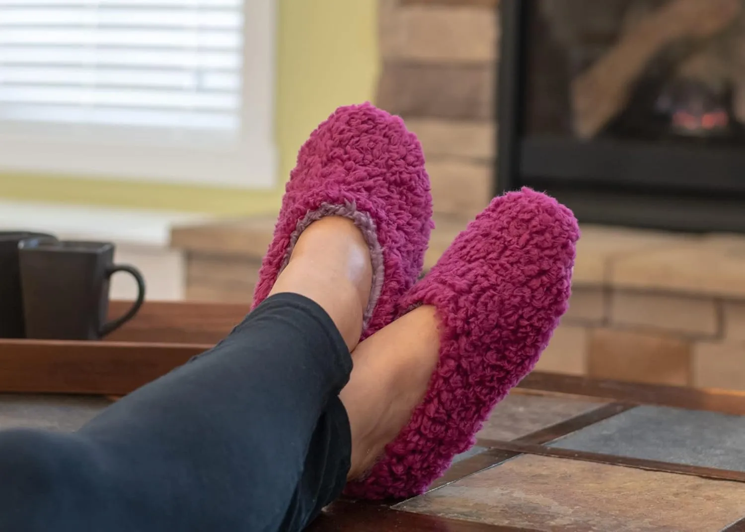 Elanze Designs Two Tone Womens Plush Lined Cozy Non Slip Indoor Soft Slippers