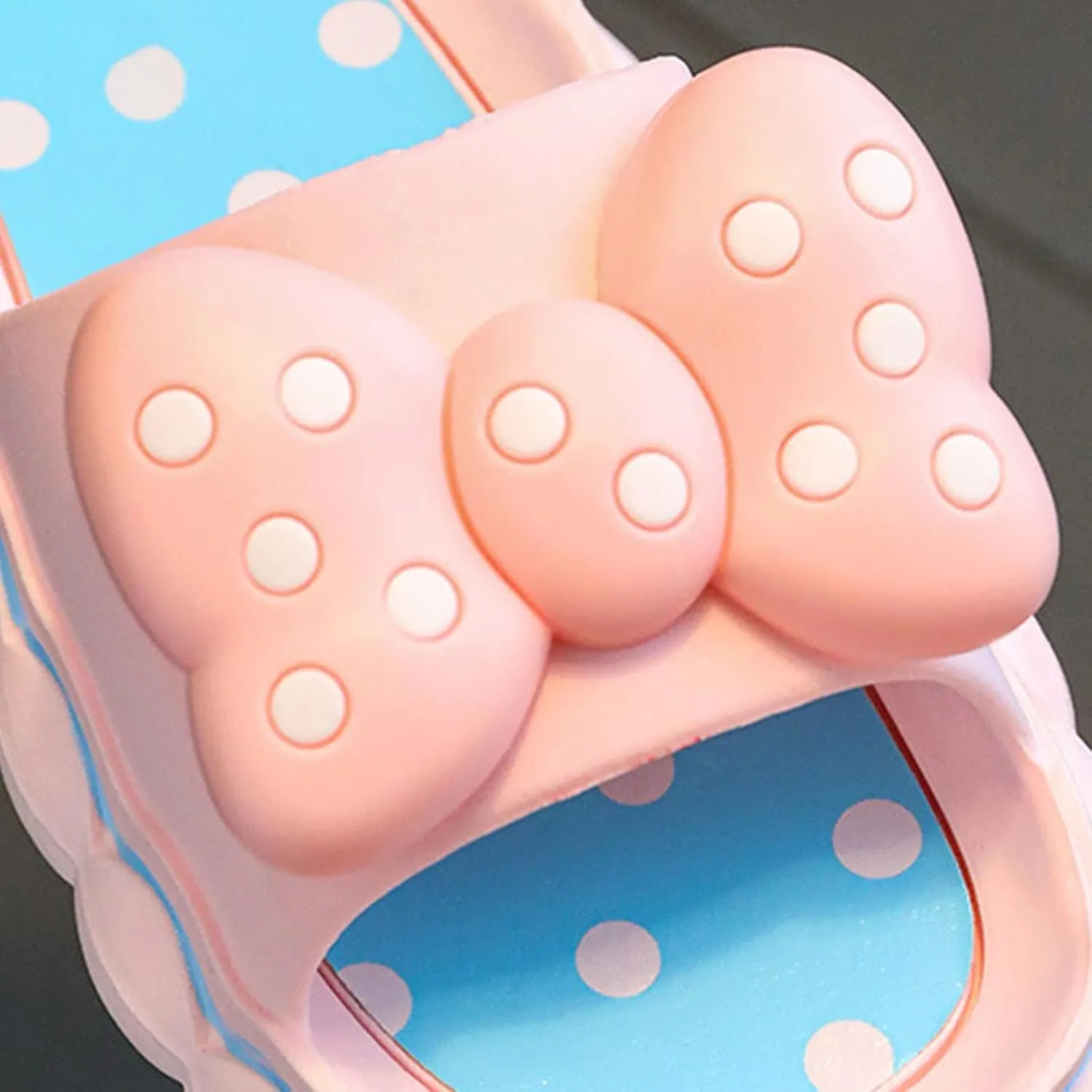 Girls Beach Slippers Cute Dot Print Sliders with Bow Summer Sliders Sandals Open Toe Soft Slippers for Bathroom Pool