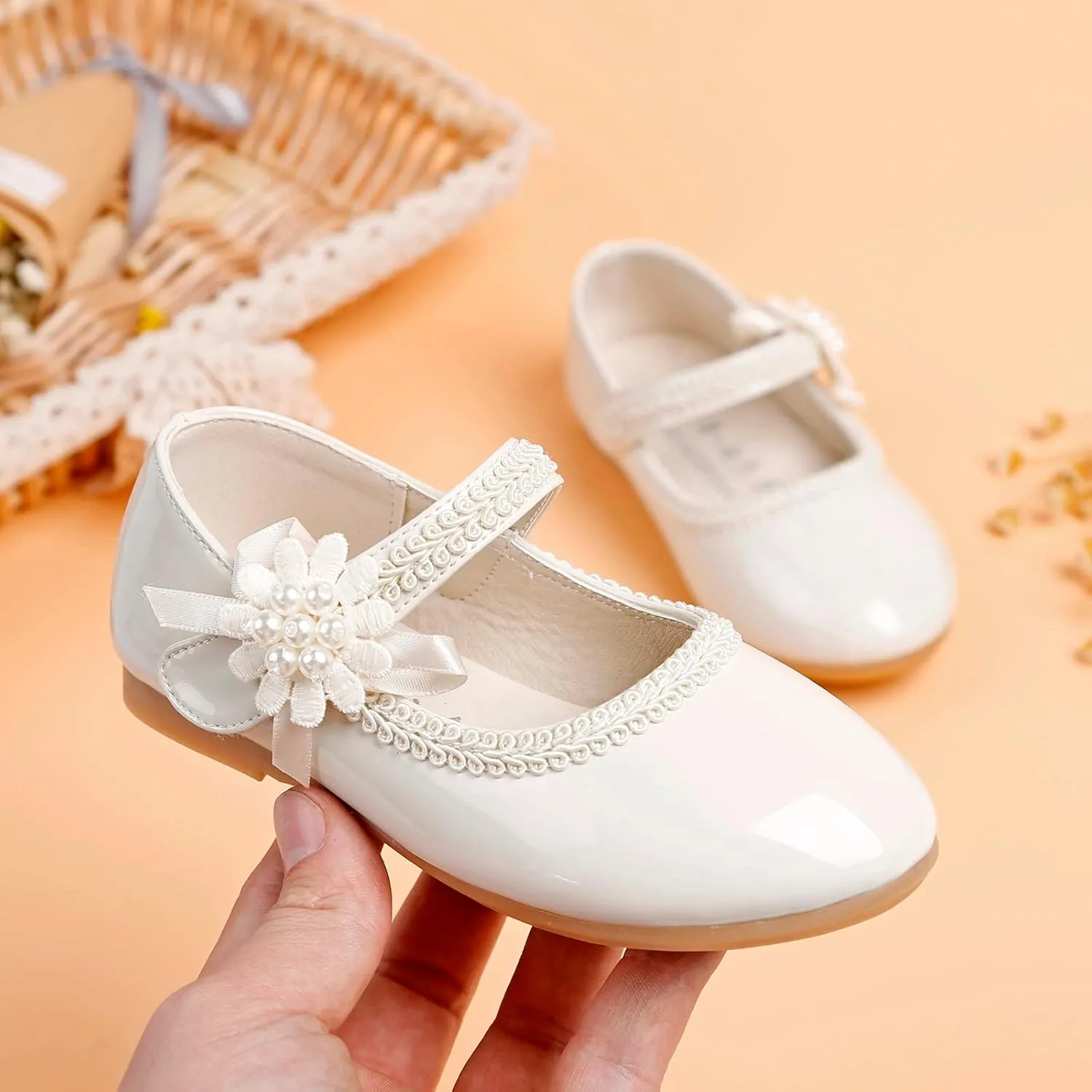 Girls Dress Shoes Toddler Girls Mary Jane with Pearls Low Heels Pumps for Flower Girl Wedding Party Girls School Shoes