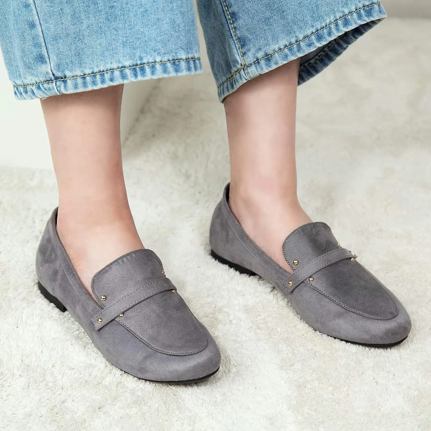 Greatonu Women's Faux Suede Loafers Comfortable Slip-on Flat Low Heels Casual Daily Shoes