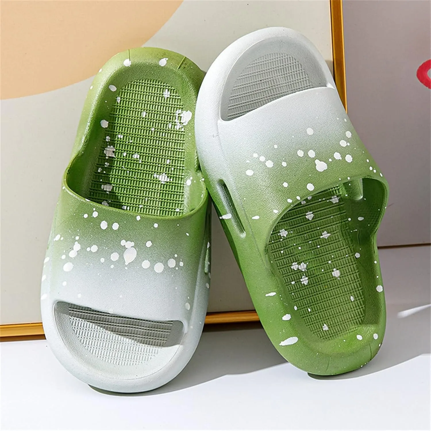 Kids Slides Boys Girls Toddlers Open Toe Slippers Cute Cartoon Sandals Cushioned Thick Sole Beach Pool Shoes