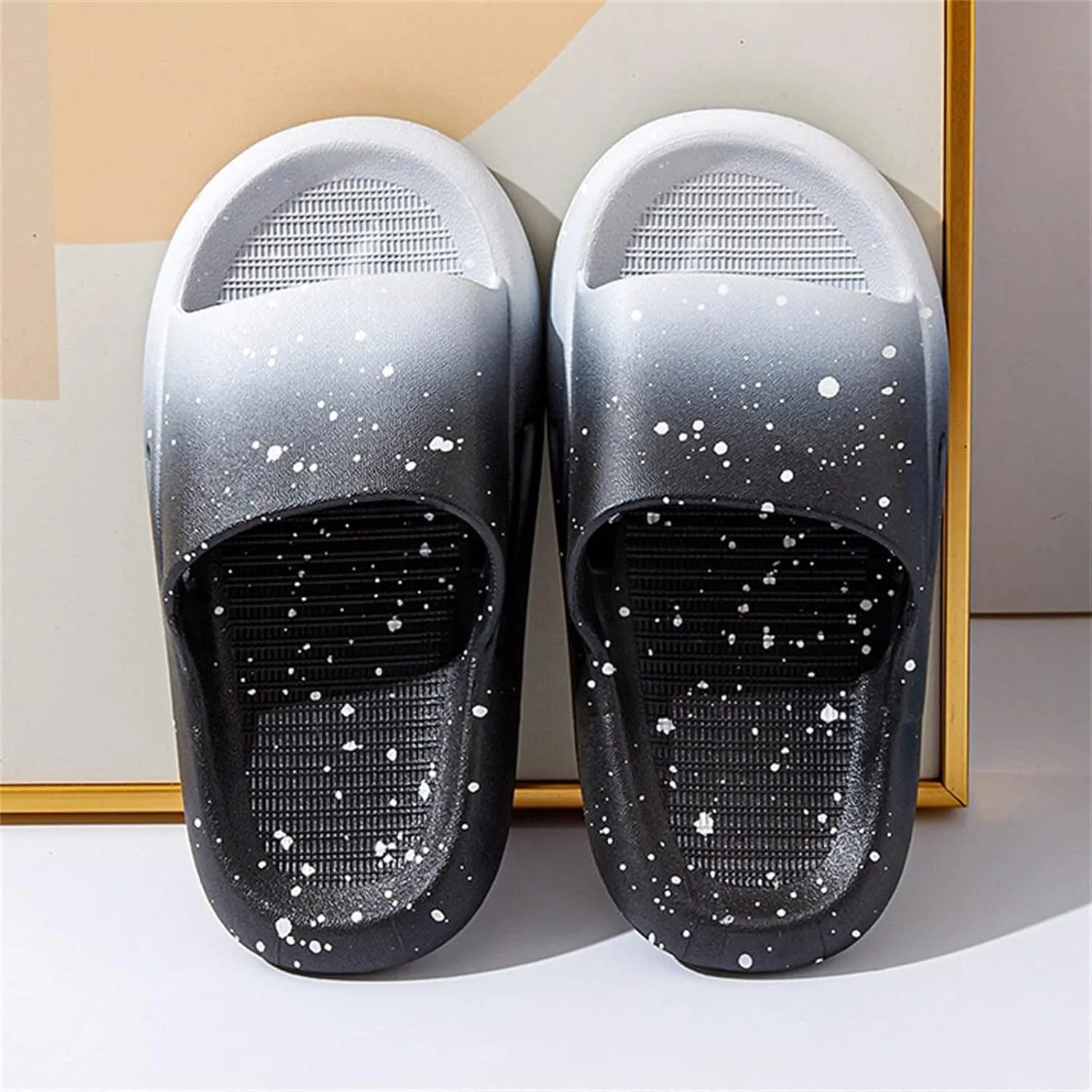 Kids Slides Boys Girls Toddlers Open Toe Slippers Cute Cartoon Sandals Cushioned Thick Sole Beach Pool Shoes
