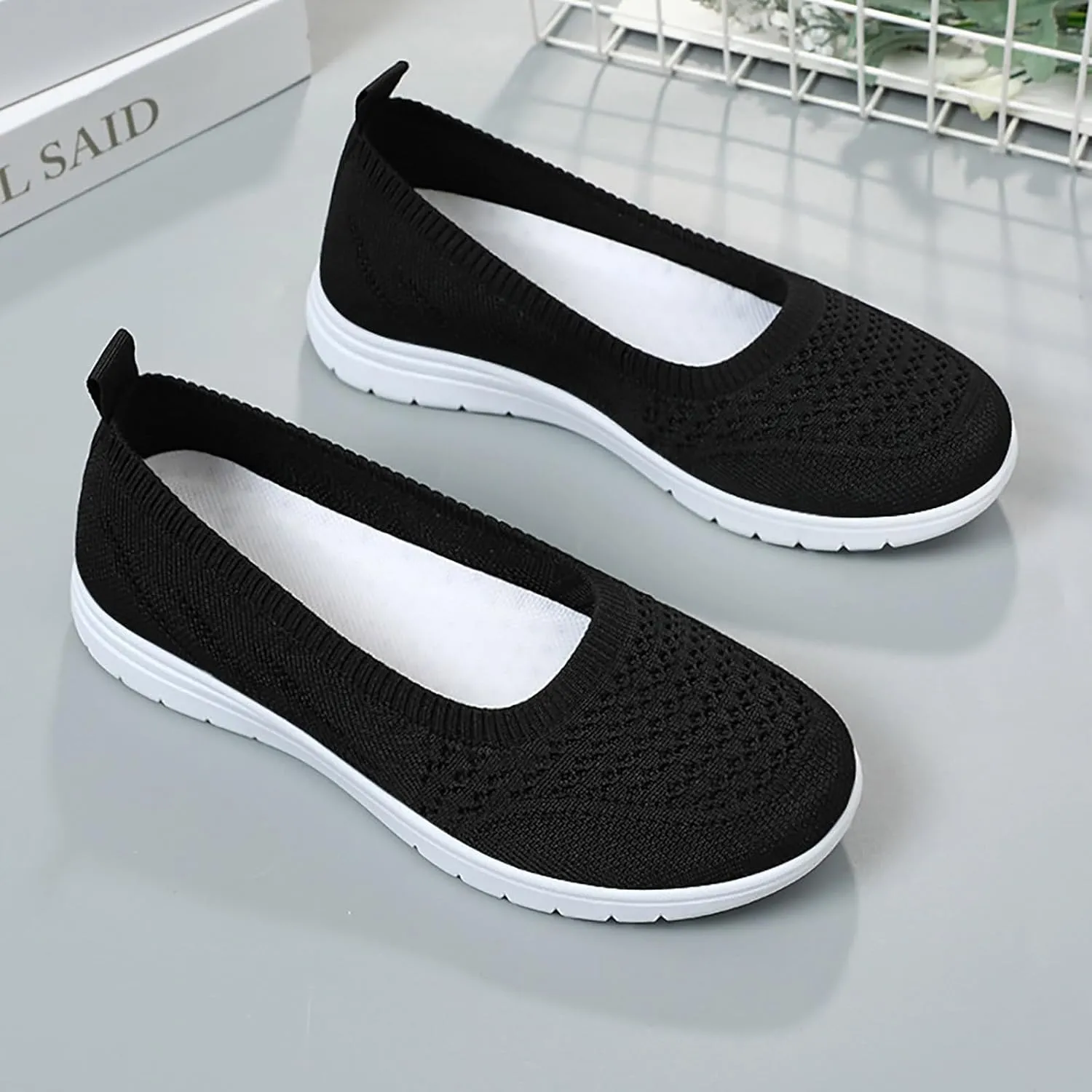 Women Flat Shoes Soft Orthopedic Shoes Round Toe Breathable Go Walking Slip On Casual Shoes Walking Dress Shoes Canvas